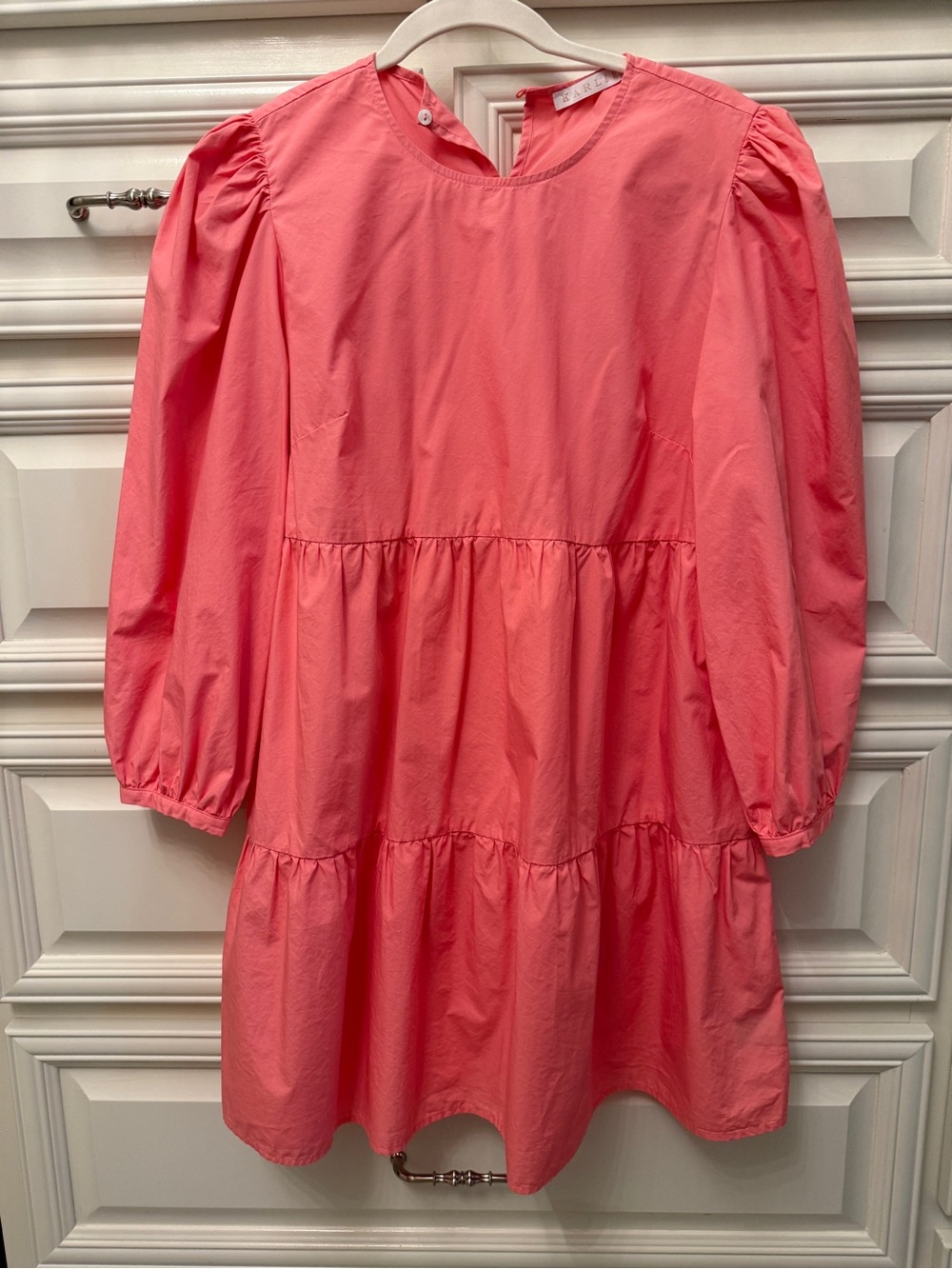 Karlie Coral Puff-Sleeve Tiered Casual Dress
